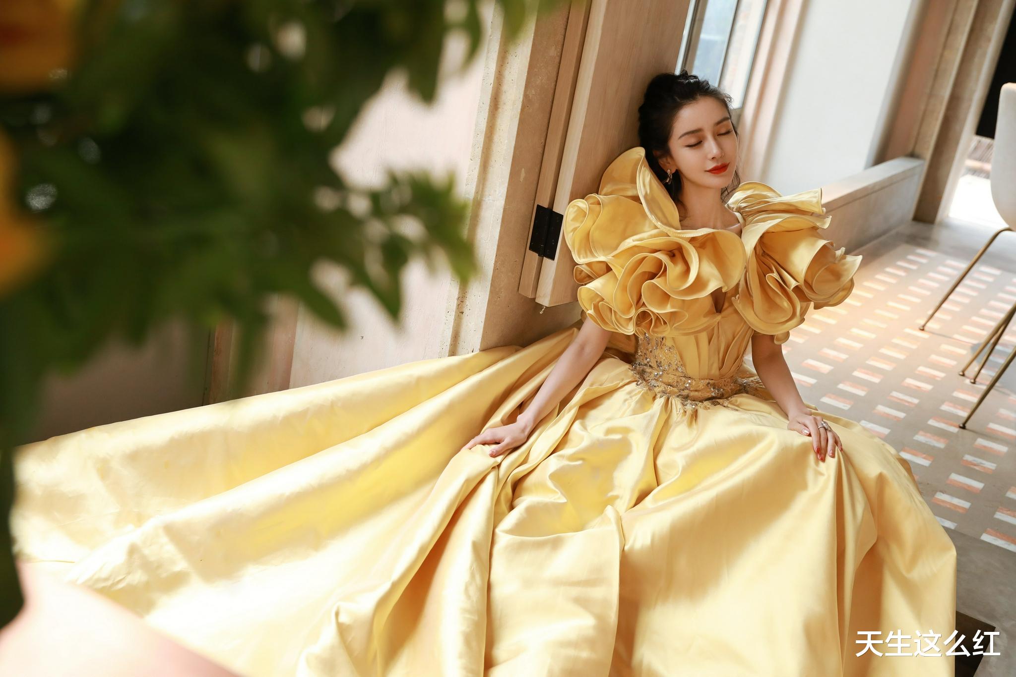 洛杉矶|杨颖一年拍六部戏常驻三个综艺，这么勤奋真的有用吗？