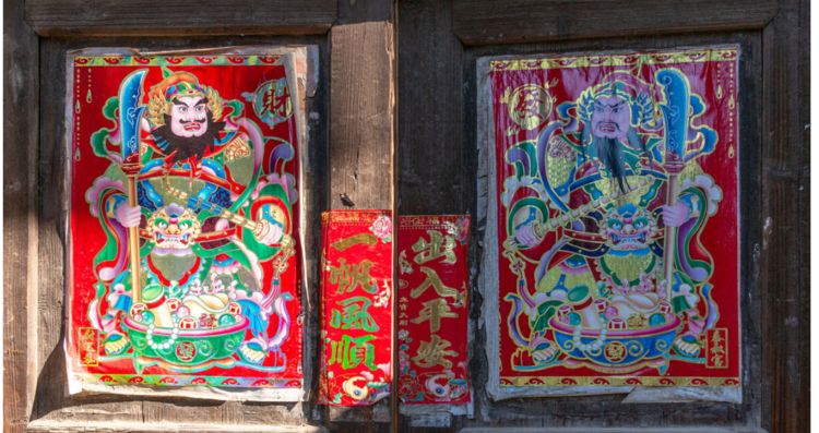 |俗语：盖房不盖披头房，睡床不睡多边床，啥意思？什么是披头房？