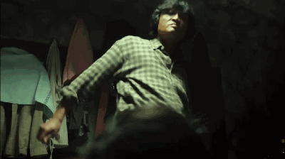 球话莲篇 禽兽!当着妻子招嫖,连女儿都不放过,看完他的下场我爽了