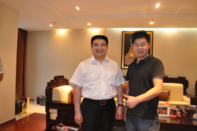 陈光标|中国首善陈光标,为何销声匿迹?窦文涛:被搞后没人敢捐钱慈善了