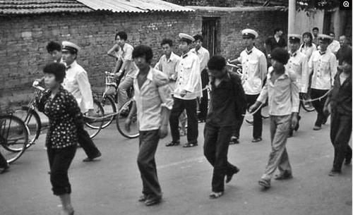 专门诱骗、胁迫“小姐”的“霸王计划”!99年上海系列敲诈勒索案