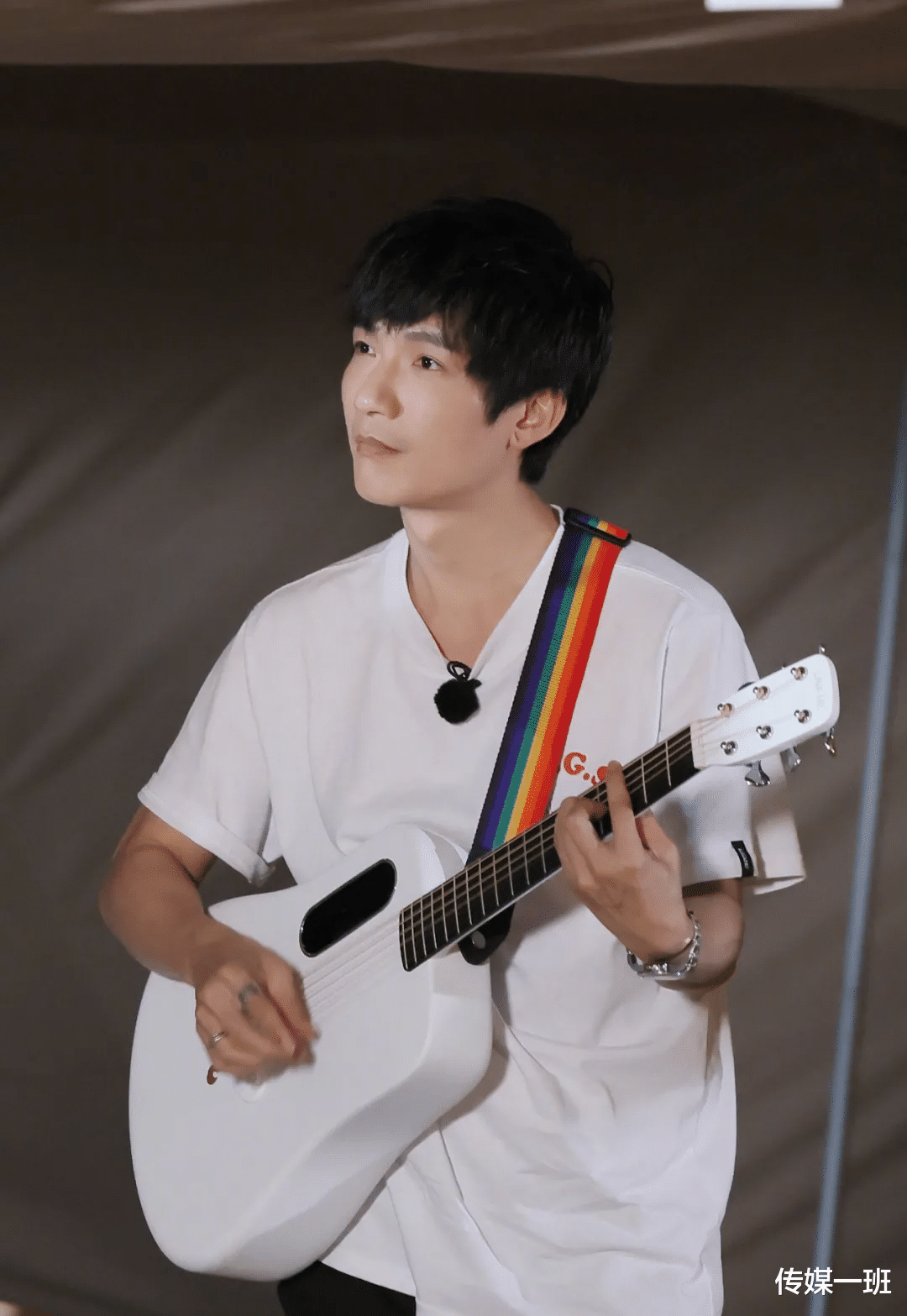 陈楚生|陈楚生为何突然不红了？看他干过的事，就一点都不奇怪了