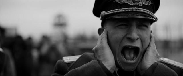 柳岩|豆瓣8.6分,根据二战真实骗局改编,一部堪比恐怖片的战争片