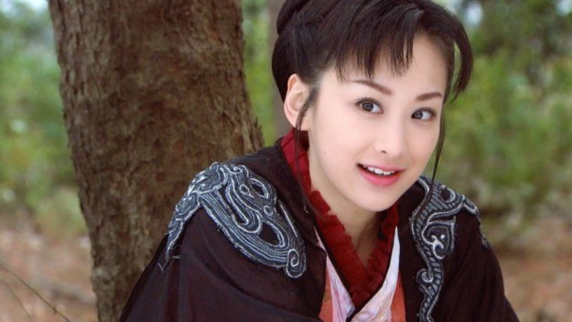 穆婷婷|亲生父亲为继母要告她，辛苦拍戏三年全未播，无奈现已隐退