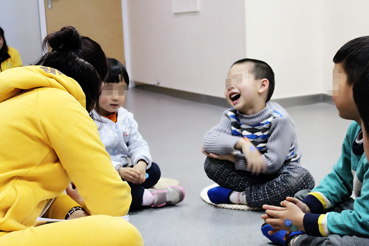 两口育儿|若孩子带有“先天性”疾病,请别气馁,培养他积极的态度更重要