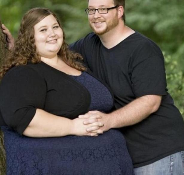 |夫妻体重超600斤，相约减肥后近照流出，网友：判若两人