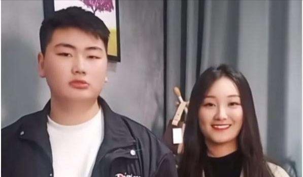 陈亚男|陈亚男官宣离婚，朱小伟成为香饽饽后，大衣哥的做法太聪明