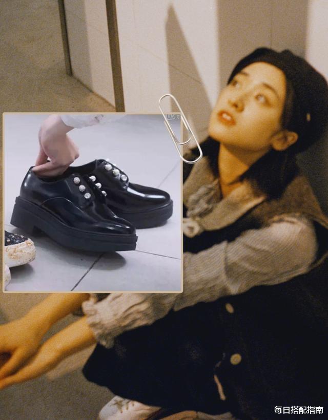 每日搭配指南|身高不到160的女生，建议多穿这3双“显高鞋”，舒适百搭又不累脚