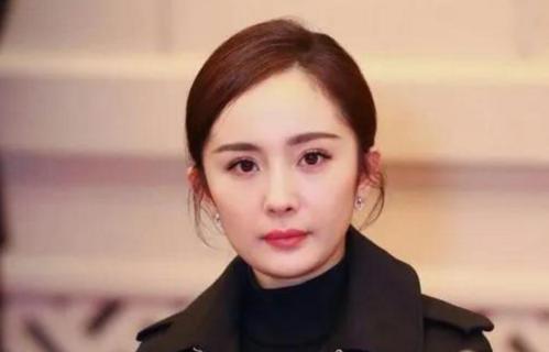 明星素颜|人民大会堂不许化妆，明星们真实颜值被打回原形，看到杨幂我醉了