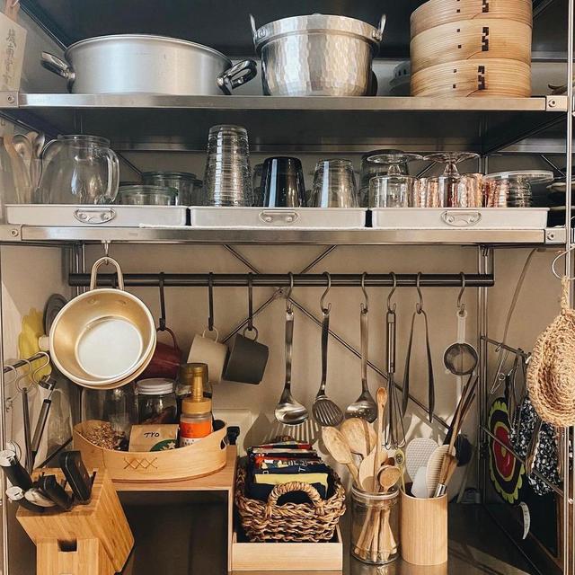 日本复古之家，虽满满当当却乱中有序，夫妻俩将日子过得精致温暖