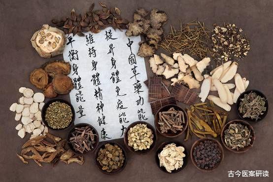 古今医案研读 一男子转氨酶值高达500U/L，肝脏受损异常，医生：常喝1水，等于“自残”