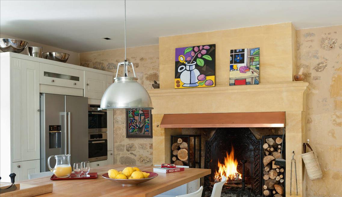 厨房应该选择什么样的灯?从哪些方面选择?重点把握3个方面