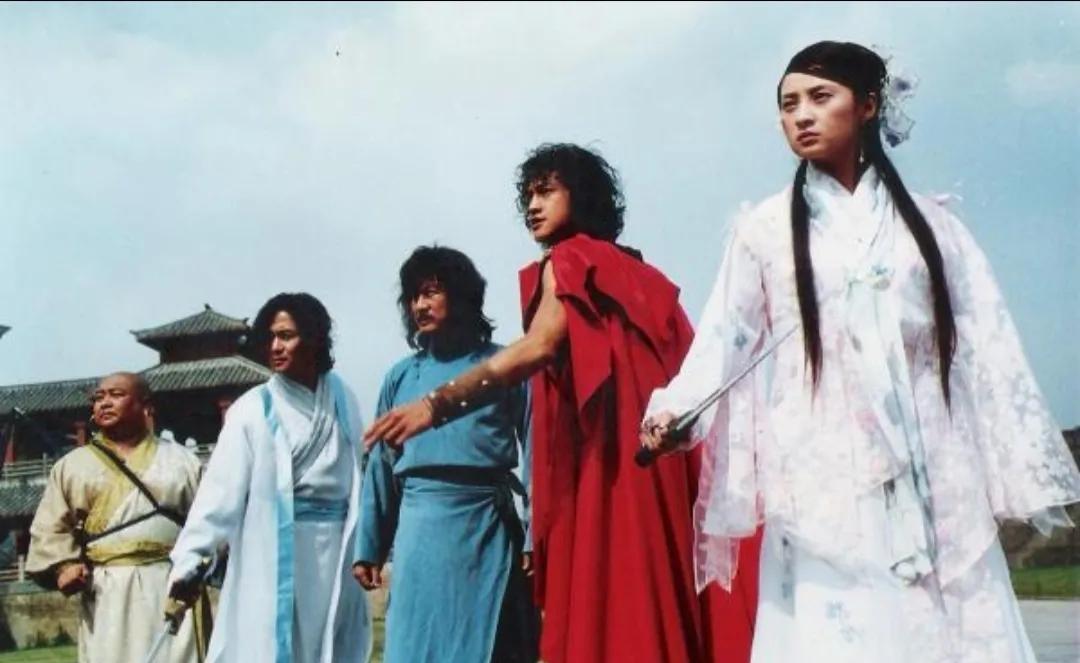 风云雄霸天下|你还记得《风云》中的文丑丑吗？当初嫌他娘，如今却man到认不出