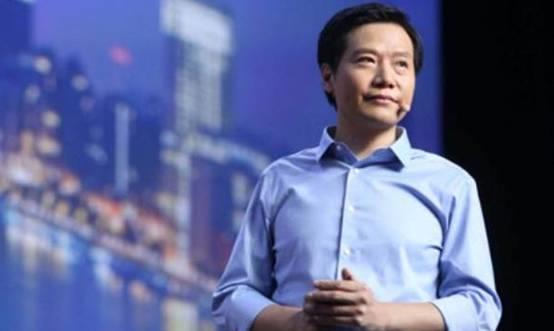 小米科技|苹果：小米“不讲武德”，说好的一起不配充电器，现在却套路我