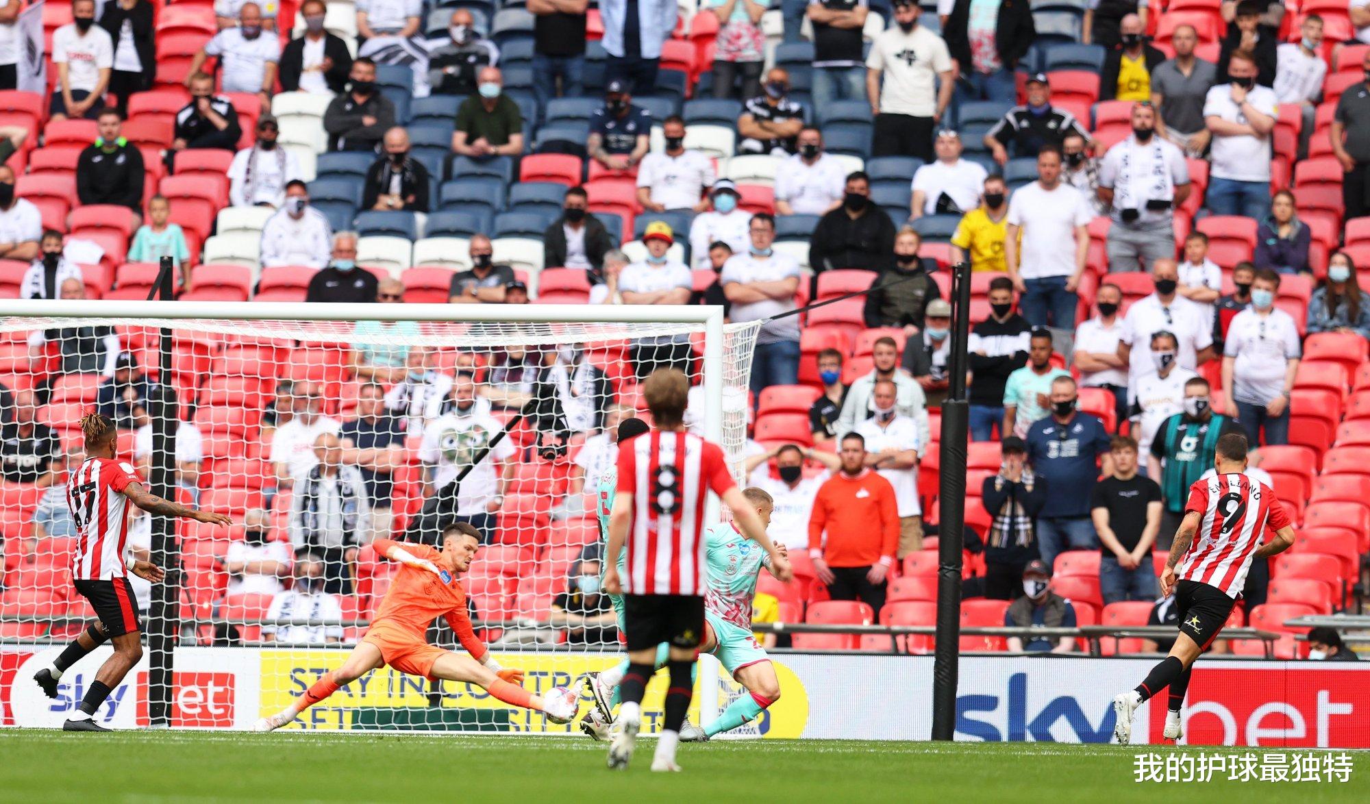 英超|2-0，10分钟2球！132年劲旅冲入英超，创队史纪录，1亿英镑稳了