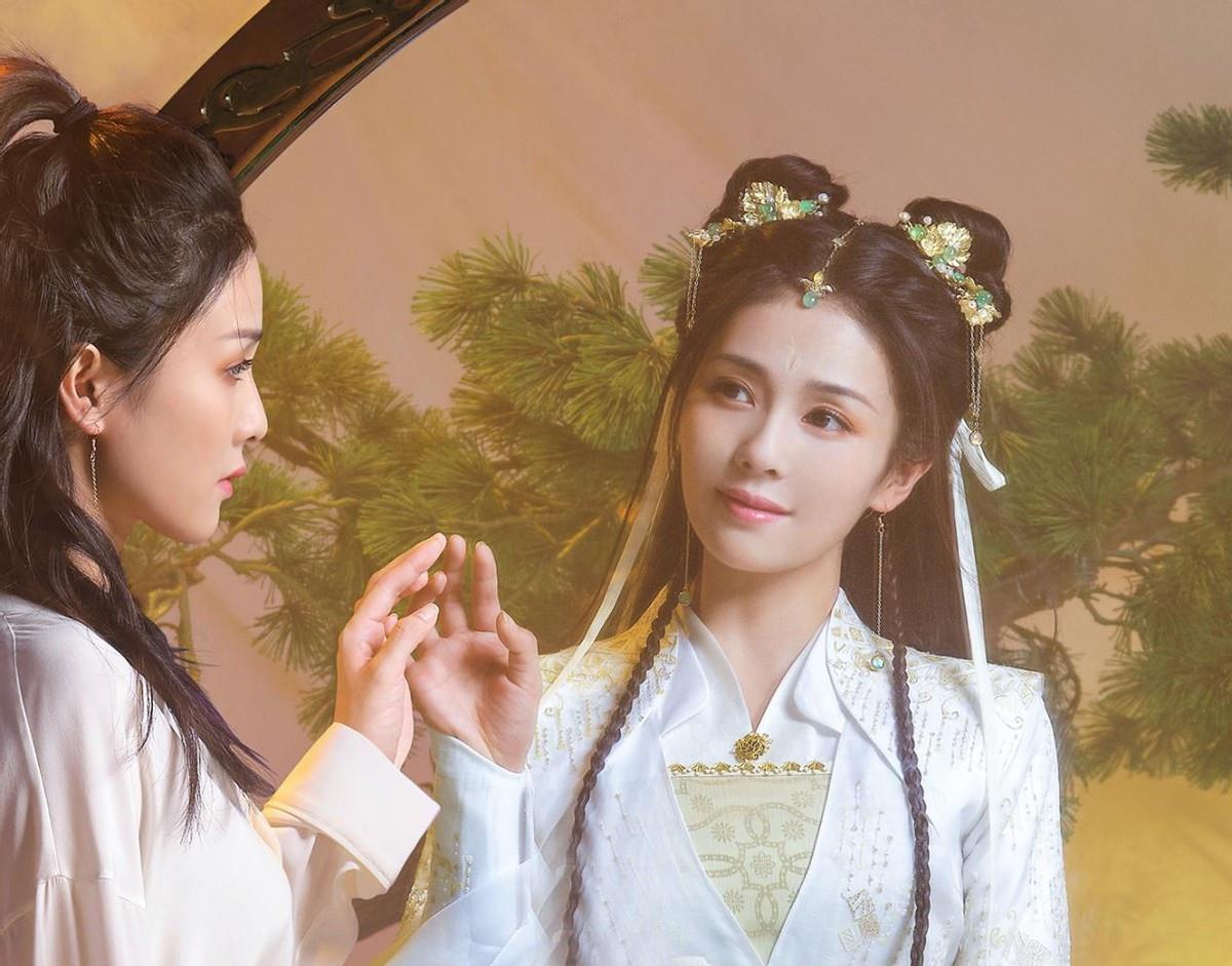 白梦妍|未等到《长月烬明》,白鹿再接新剧,男主不输罗云熙,引人期待