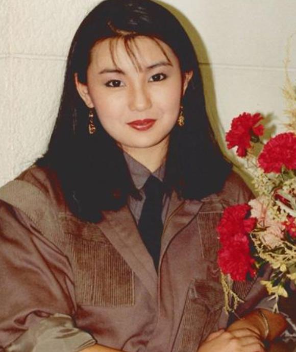 狐狸|这6位女星的“狐狸眼”，妩媚中透着灵动，杨幂媚到了骨子里