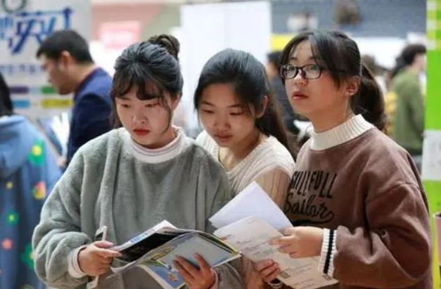 考研|考研成绩尚未公布，5类学生已先行斩获“10分”，率先赢在起跑线