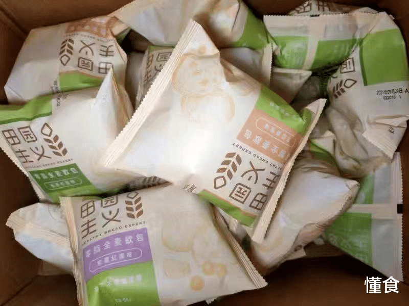 全麦面包 秋冬减肥，这4款全麦面包了解一下，低脂低卡，解馋好吃还不胖
