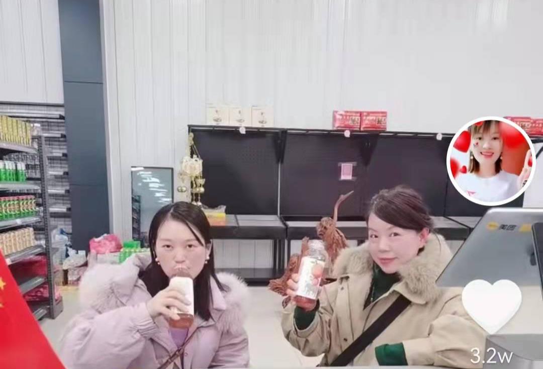 许敏|小七：许敏就像一盏灯，照亮别人，温暖自己！网友：大娘是牵驴人