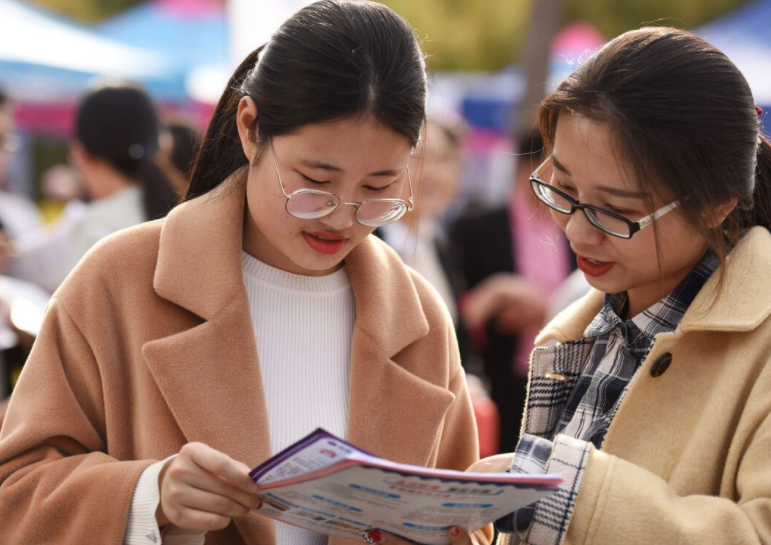 招聘|国家能源集团公开招聘，岗位空缺5000余人，往届生不要错失良机