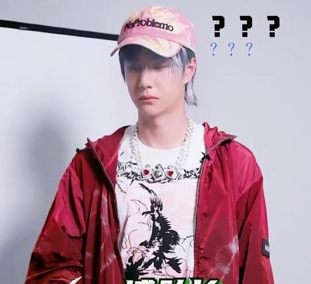 王一博|王一博新代言开启预热，豹塑专属款上线，网友：品牌用心良苦