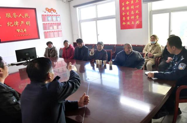 河南都市频道 暖！被好心人收留9年，她终于见到了自己的孩子...