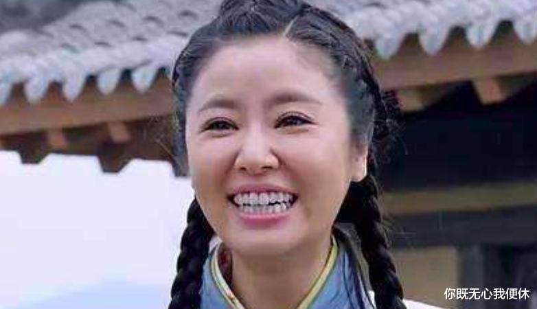 周迅|一大把年纪还演妙龄少女，图一我忍了，图二我再忍，最后一个真的忍无可忍！