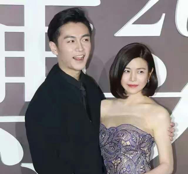 陈妍希|陈妍希和陈晓一起出席活动，这样穿出去一定会很惹眼