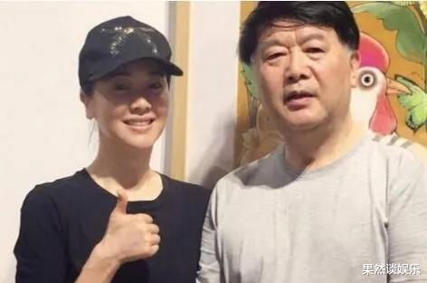 左小青|不顾非议嫁大20岁丈夫，43岁离婚一人带娃，左小青的豪门太不容易