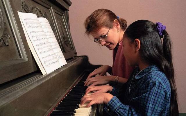 波妈育儿|幼儿园不能“小学化”，那到底教孩子什么？建议家长收藏