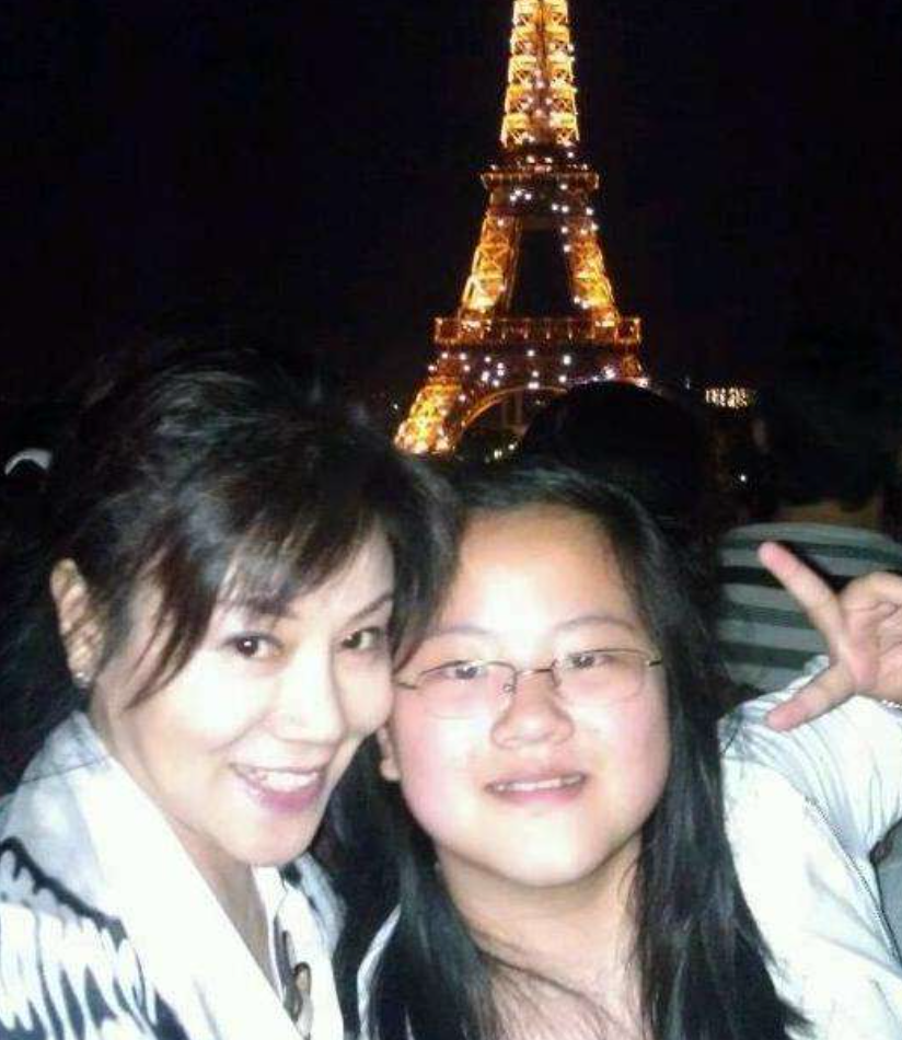 苏红|歌手苏红：46岁父母去世，47岁老公去世，公婆当亲生父母孝顺10年