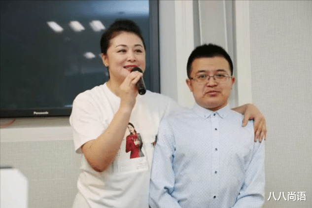 胡歌|《一帘幽梦》中的戴晓妍出车祸，真名有一个“仙”字，已脱离危险