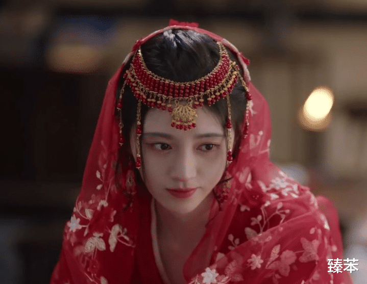 异域|7位异域扮相的女星：一个比一个倾城惊艳，有的美撼凡尘本色出演