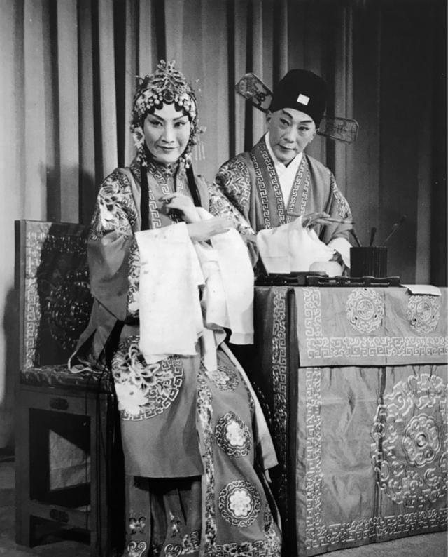 京剧|旧社会的大都市上海京剧艺术和歌舞厅并行不悖，劈纺戏也受追捧