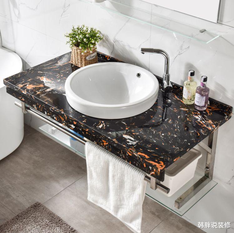 |卫生间装修的7大“吞金兽”，看似很省钱，入住后才发现都是坑