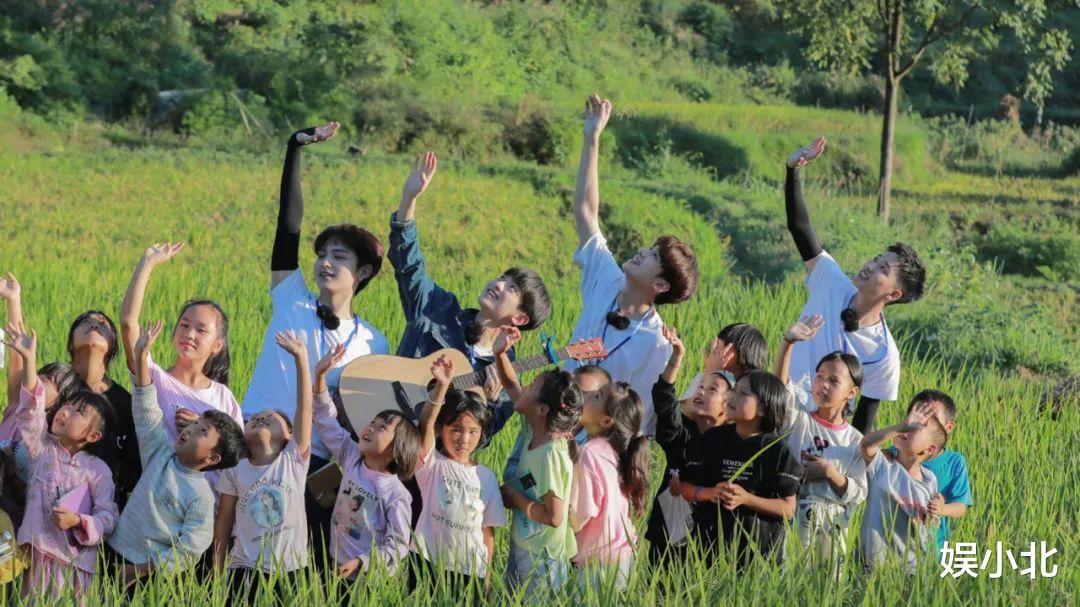 天天向上|做出三大改变后格调飙升，《天天向上》，你早该这样了