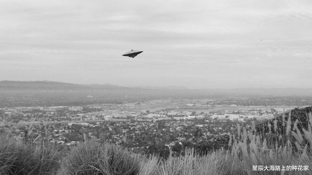 达·芬奇 领先几百年的武器：为何达芬奇是穿越者？科学家终于找到他来历?