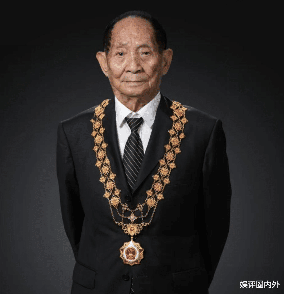 快乐大本营|为悼念袁隆平，《快乐大本营》今晚停播一期，新华社建议为袁隆平降半旗志哀