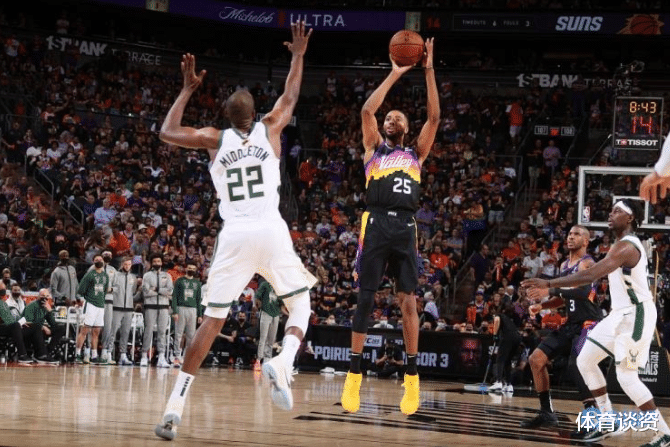 火箭队 22岁天才吃芝麻报销，如今消失不见，和他2换1之人却总决赛爆发