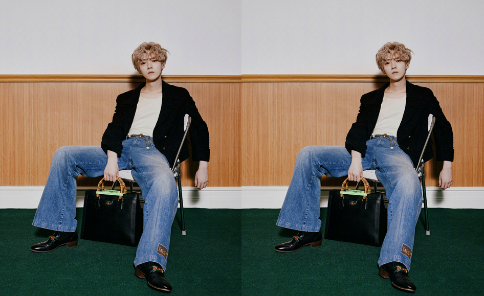 潮流搭配师甜甜|鹿晗“金色卷毛”发型真显嫩,复古造型散发英伦风,简单却有质感