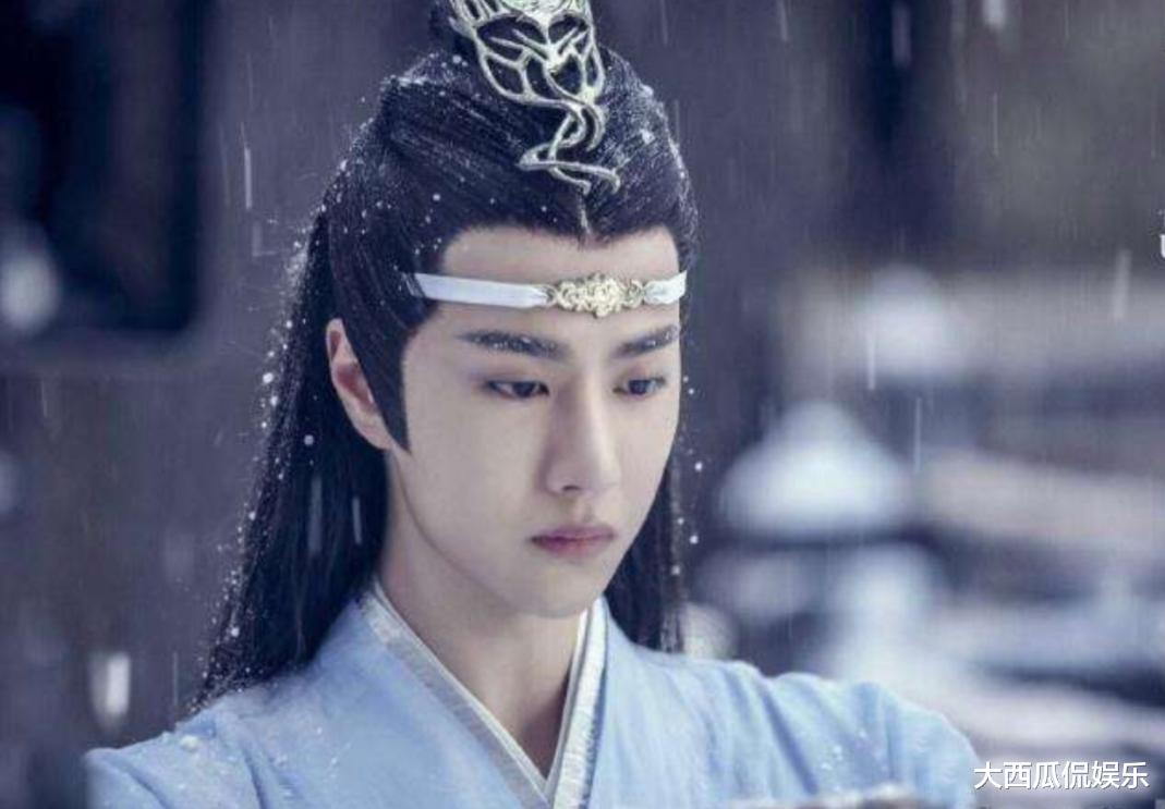 王一博|未等到《冰雨火》，王一博新悬疑剧悄然来袭，配角一个比一个惊艳