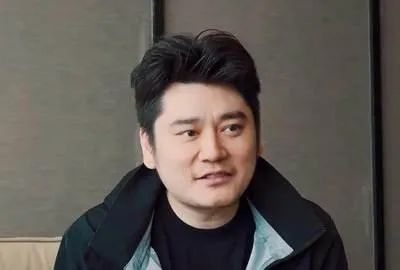 感觉会火|著名主持人性丑闻最新进展:男女关系到了最危险的时候