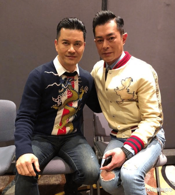 张嘉益|65吕良伟儿子长大了，20岁的他“等比例”长大，父子合影有意思