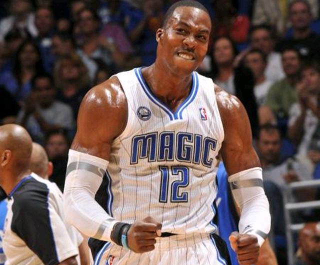 德懷特·霍華德|魔獸霍華德和濃眉戴維斯，倆人的歷史地位，你覺得誰高？