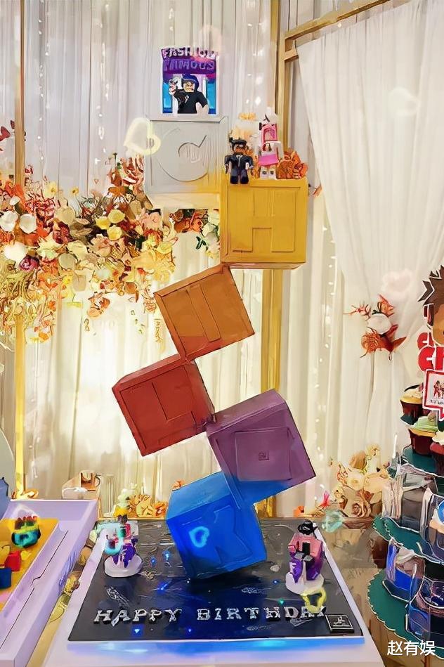 陈敏之|知名女星为儿子高调庆生，大7岁富商老公罕出镜，被嘲太老像父女