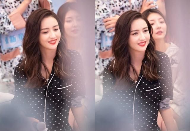 闲鱼有话说 佟丽娅气质拿捏得真好,穿着“睡衣”撸起袖子参加节目,仍惊艳了