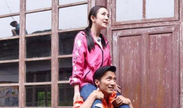 谢霆锋|谢霆锋被传新恋情，女友不是王菲也不是张柏芝？亲密接触照被扒出