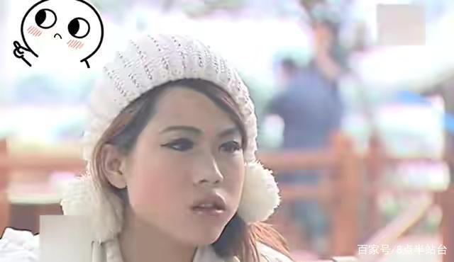 医医精诚|女大学生自认贵族气质，怀疑自己非穷酸父母亲生，亲子鉴定后愣住