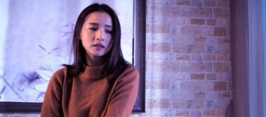 “行李箱抛尸案”,揭开400万独居女性最深的“痛”,你明白吗?